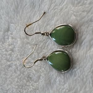 NICE GREEN EARRINGS